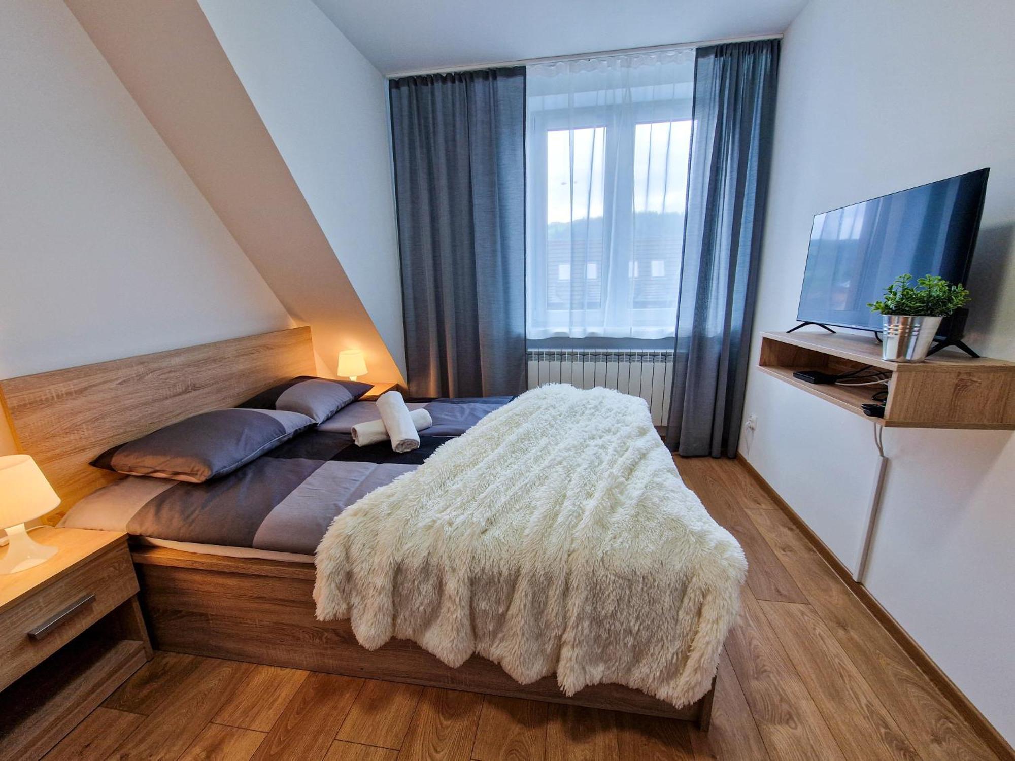 זקופאנה Apartamenty Interdom מראה חיצוני תמונה