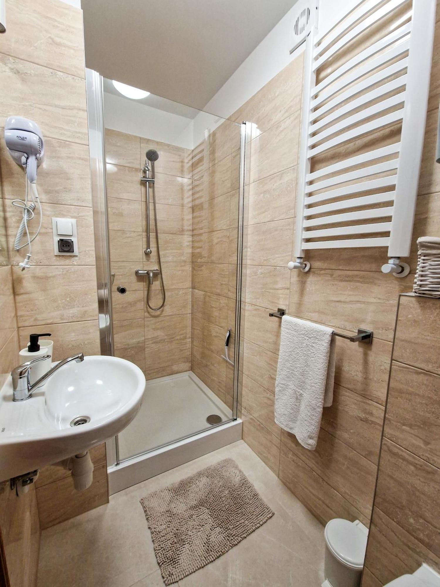 זקופאנה Apartamenty Interdom מראה חיצוני תמונה