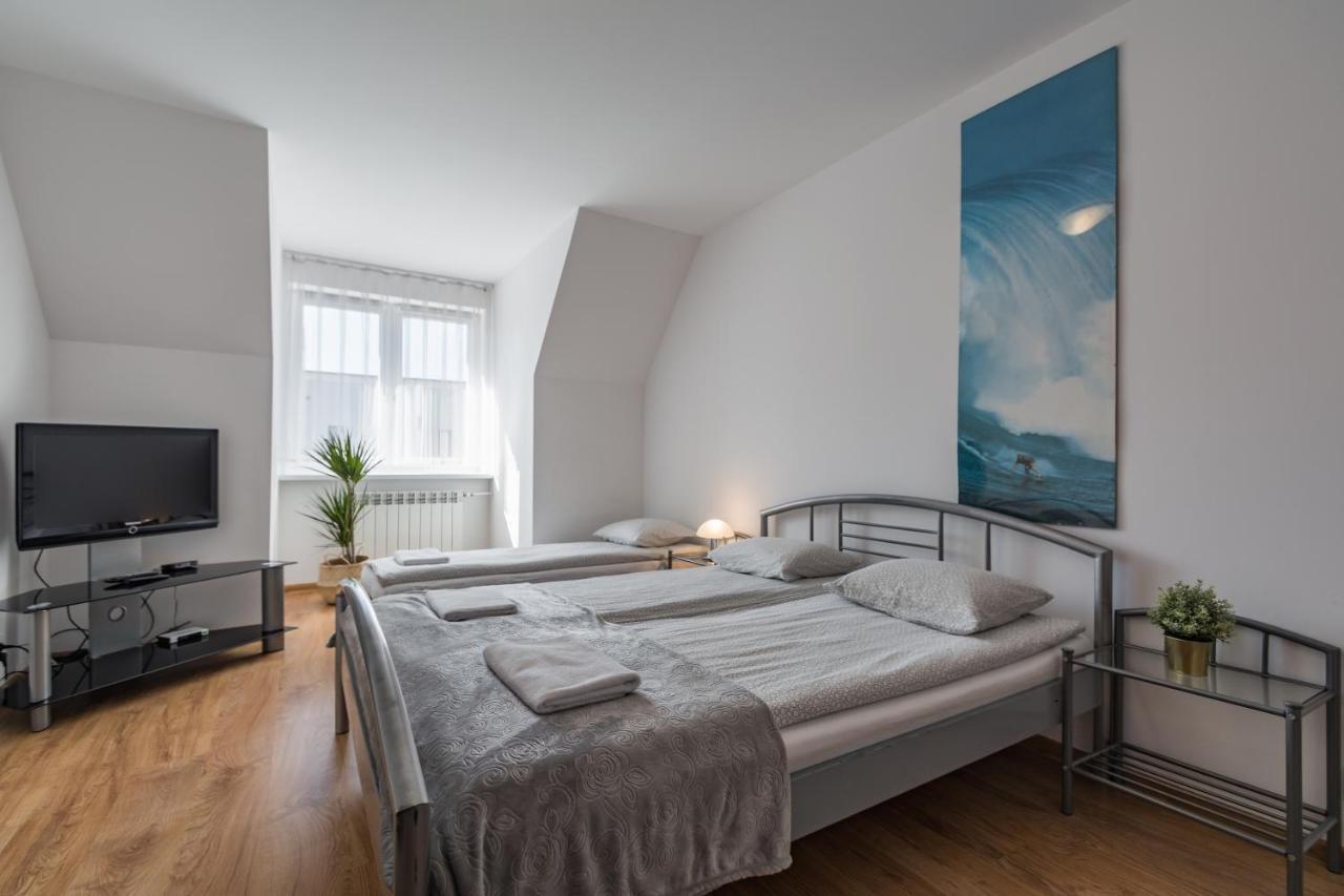 זקופאנה Apartamenty Interdom מראה חיצוני תמונה