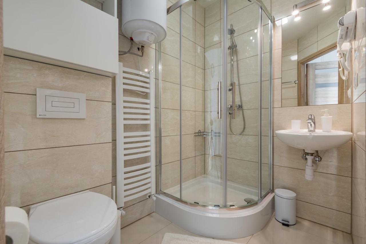 זקופאנה Apartamenty Interdom מראה חיצוני תמונה